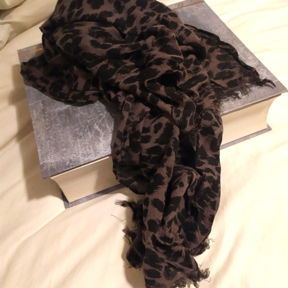 Banana Republic scarf - Picture 1 of 2